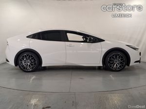 Toyota Prius HEV 1.8 5 Door - Image 2