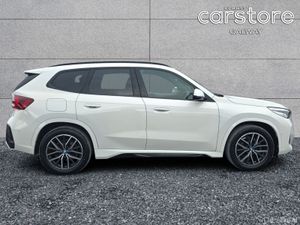 BMW iX1 Ix1 Edrive20 M Sport  eDrive20 M Sport  20 - Image 2