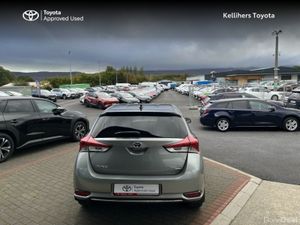 Toyota Auris AURIS HYBRID LUNA SPORT - Image 4