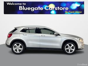 Mercedes-Benz GLA 200 D SPORT AUTO**MULTIFUNCTIONA - Image 3