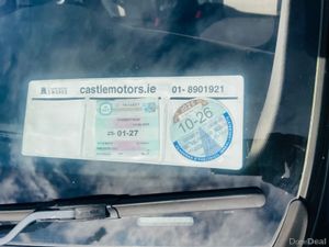 Hyundai i10 CLASSIC 4DR - Image 2