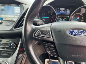 Ford Kuga Titanium 1.5 TDCI 120PS FWD 4D - Image 2