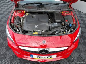 Mercedes-Benz CLA Merc CLA180, 1.6 petrol, pan roo - Image 3