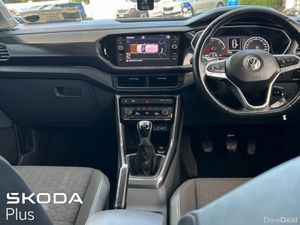 Volkswagen T-Cross R-Line 1.6 TDI 95HP - Image 2