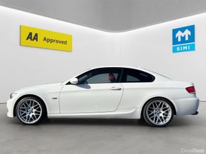 BMW 325i M Sport E92 3.0L - Manual - Image 2