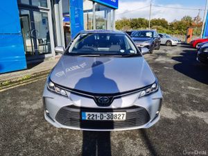 TOYOTA COROLLA 1.8 LUNA AUTOMATIC PETROL HYBRID - Image 2