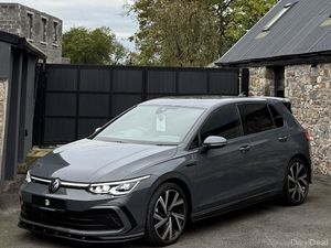 2023 VOLKSWAGEN GOLF TDI R-LINE AUTO - Image 3