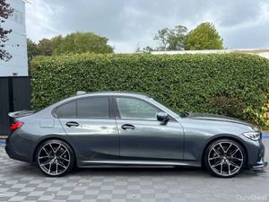 BMW 3-Series 320d XDRIVE M-SPORT COMEPTITION AUTO - Image 2