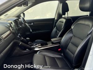 Renault Koleos 1.7dCi 150 Auto X-Tronic 2WD GT Lin - Image 4