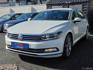 Volkswagen Passat HIGHLINE - AUTO - 42KMS - Image 3