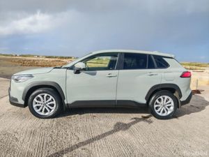 Toyota Corolla Cross Luna 1.8 4DR AUT - Image 4