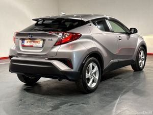 Toyota C-HR 1.8 HYBRID AUTOMATIC SUV - FACTORY ALL - Image 4
