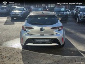 Toyota Corolla HEV LUNA SPORT HATCHBACK** Original - Image 4