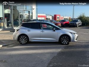 Toyota Corolla HEV LUNA SPORT HATCHBACK** Original - Image 3