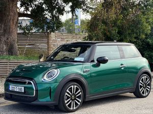 2022 Mini Cooper..LEVEL 2 SPEC - Image 2