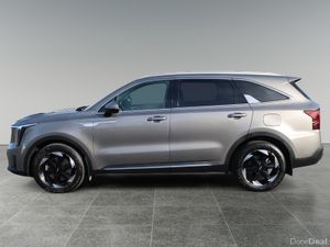 2025 Kia Sorento 2.2 K4 Diesel 7 Seater w/Leather - Image 2