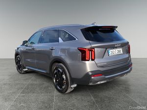2025 Kia Sorento 2.2 K4 Diesel 7 Seater w/Leather - Image 3