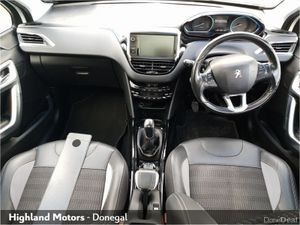 Peugeot 2008 1.5 BlueHDi 100bhp Allure - Image 2