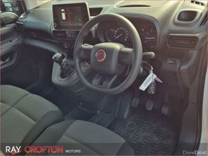 Fiat Doblo DOBLO LWB 1.5 100BHP  1000KG 4DR + VAT - Image 3