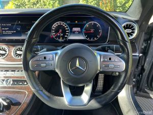 Mercedes-Benz E-Class E220d AMG-LINE COUPE 2.0 D A - Image 4
