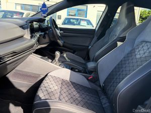 2021 VOLKSWAGEN GOLF R-LINE 2.0 TDI 150HP | LOW KM - Image 4