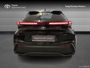 Toyota C-HR HEV Sport - Image 4