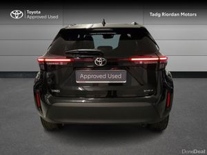 Toyota Yaris Cross LUNA SPORT BI TONE - Image 4