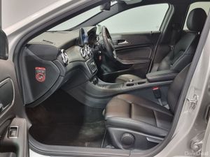 Mercedes-Benz GLA ** SPORT ** GLA 180 ** LOW KMS * - Image 4