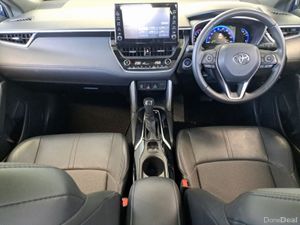 Toyota Corolla Cross Z HYBRID AUTO - Image 4