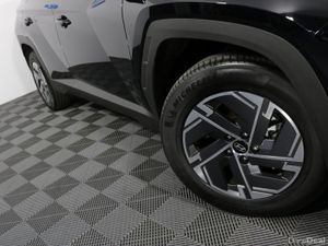 Hyundai Tucson Hybrid Executive Pre Reg 1.6l Petro - Image 4