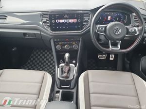 Volkswagen T-Roc ** STYLE DESIGN ** LOW KMS ** TRI - Image 2