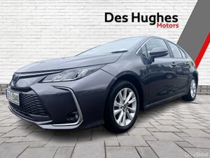 Toyota Corolla 2025 Luna Saloon Hybrid - Image 3