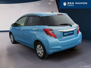 2015 Toyota Yaris Vitz 1.0 Petrol Automatic – €8,9 - Image 3