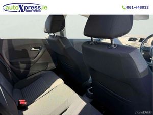 Volkswagen Polo 1.2 TSI COMFORT LINE, Ultra Low Mi - Image 4