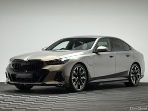 BMW 5-Series 530E M SPORT PRO - Image 3
