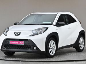 Toyota Aygo X 1.0 PULSE 5SPD **CARPLAY**ANDROID AU - Image 3