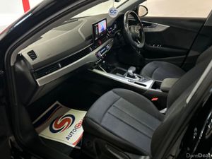 Audi A4 2.0 TDI 35 TECHNIK 163PS 4DR - Image 3