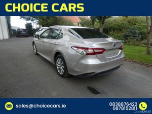Toyota Camry 2.5 AUTO HYBRID - Image 4