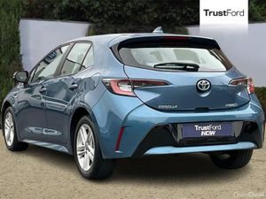 Toyota Corolla 1.8 VVT-i Hybrid Icon 5dr CVT - Image 2