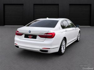 BMW 7-Series 2.0 740Le 9.2kWh Exclusive Auto xDriv - Image 4