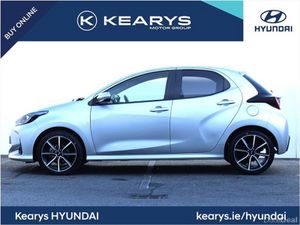 Toyota Yaris Yaris X - HYBRID - FINANCE ARRANGED - Image 3