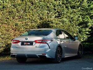 Toyota Camry WS 2019 | Sporty Design |Only 31K KM - Image 3