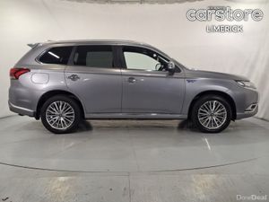 Mitsubishi Outlander 2.4L Plug-in EV Instyle 5 sea - Image 2