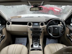 Land Rover Discovery 2015 5 seater crew cab - Image 4