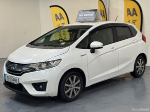 2015 Honda FIT/JAZZ 1.5 Hybrid automatic 🚗 - Image 4
