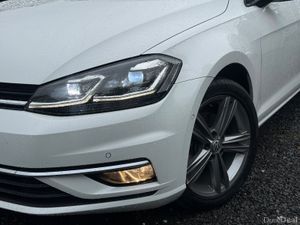 Deposit Taken 2019 Volkswagen Golf 1.4 Highline - Image 3