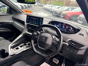 Peugeot 5008 FL ALLURE 1.5 BLUE HDI 13 130 AUTO - Image 4