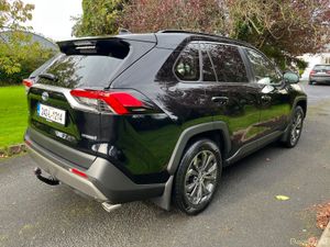 Toyota RAV4 2024 HYBRID SOL - Image 3