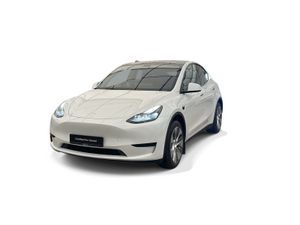 Tesla Model Y 2023 - Image 3