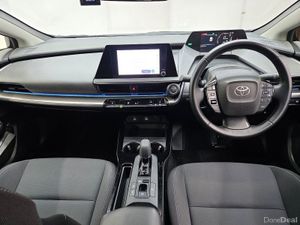 Toyota Prius 2.0 Hybrid Auto 5DR - Image 4